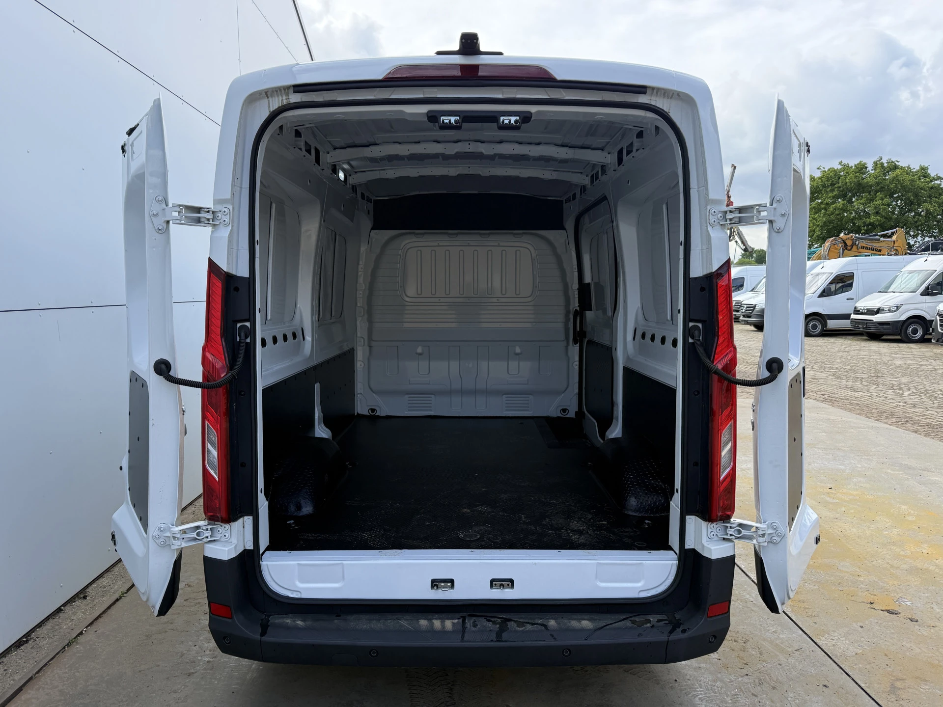 Hoofdafbeelding Maxus eDeliver9