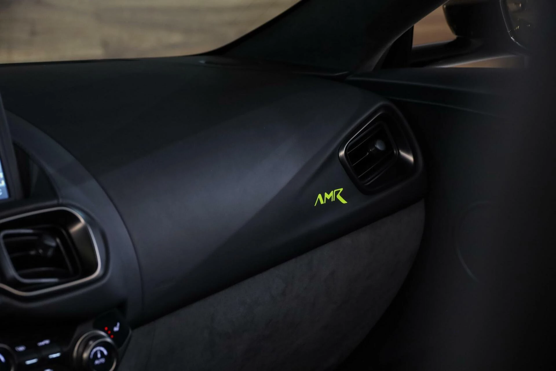 Hoofdafbeelding Aston Martin V8 Vantage