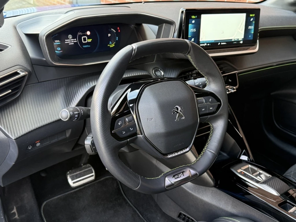 Hoofdafbeelding Peugeot e-208