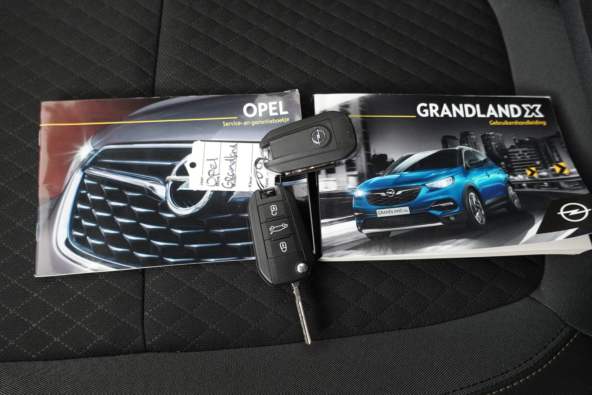 Hoofdafbeelding Opel Grandland X