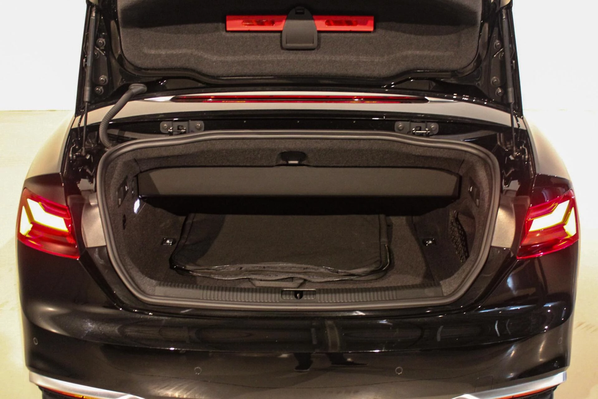 Hoofdafbeelding Audi S5