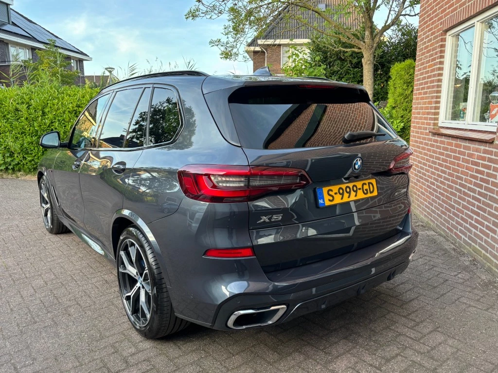 Hoofdafbeelding BMW X5