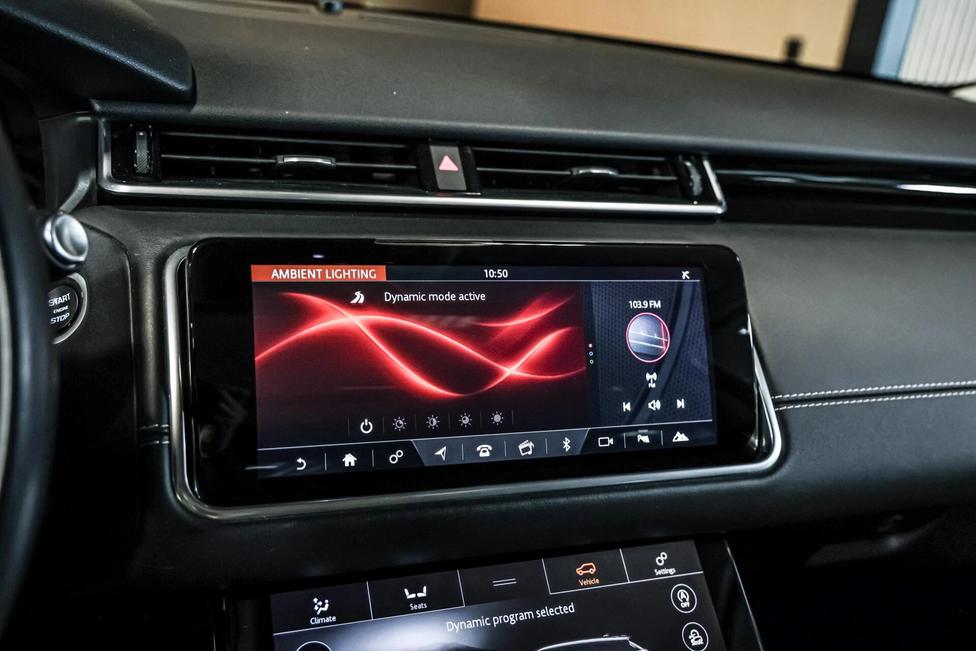 Hoofdafbeelding Land Rover Range Rover Velar