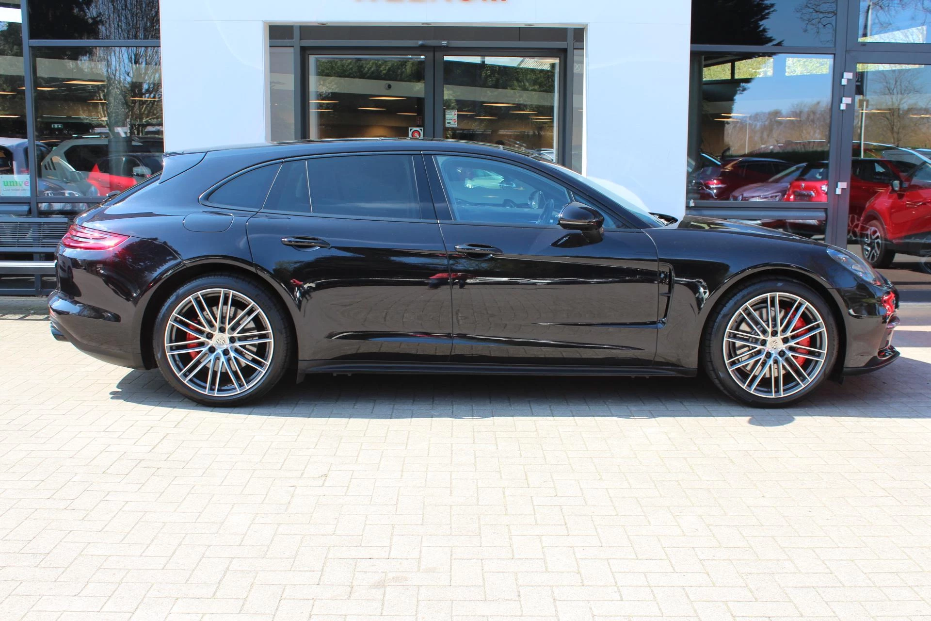 Hoofdafbeelding Porsche Panamera