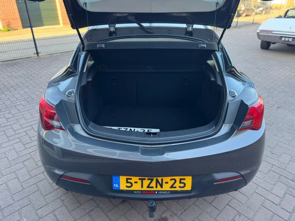 Hoofdafbeelding Opel Astra