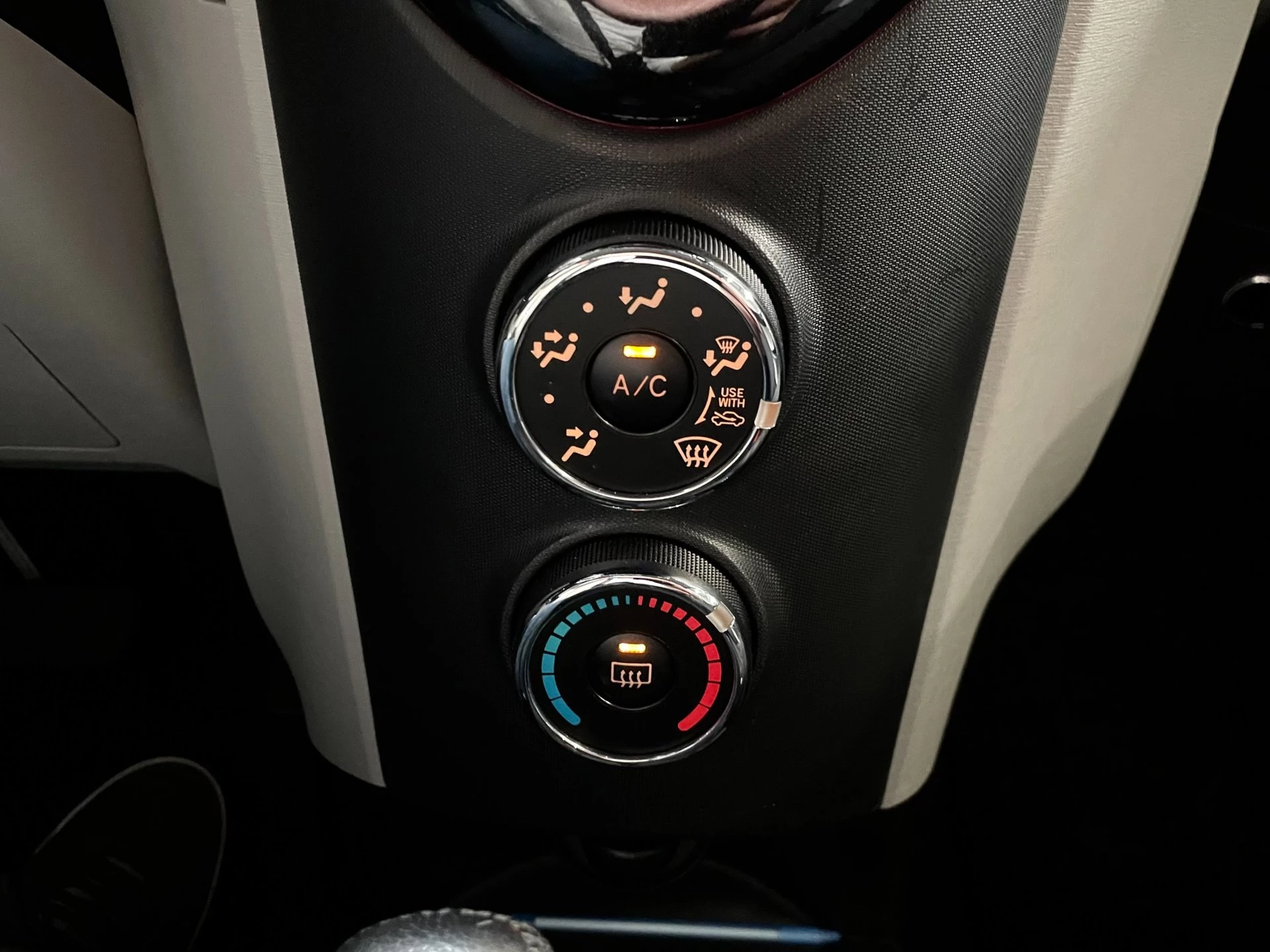 Hoofdafbeelding Toyota iQ