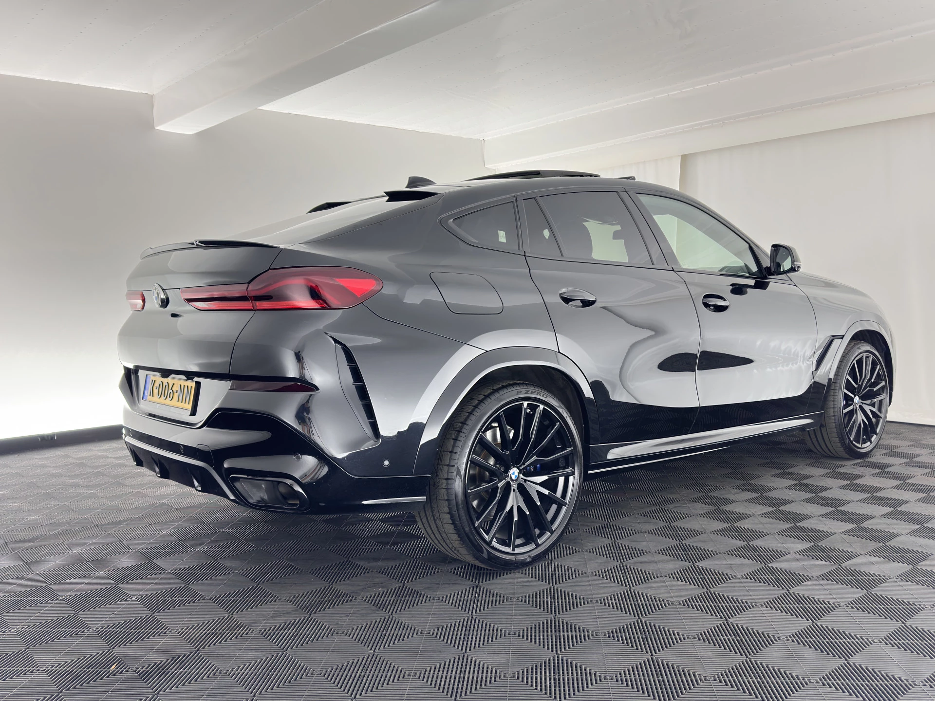 Hoofdafbeelding BMW X6