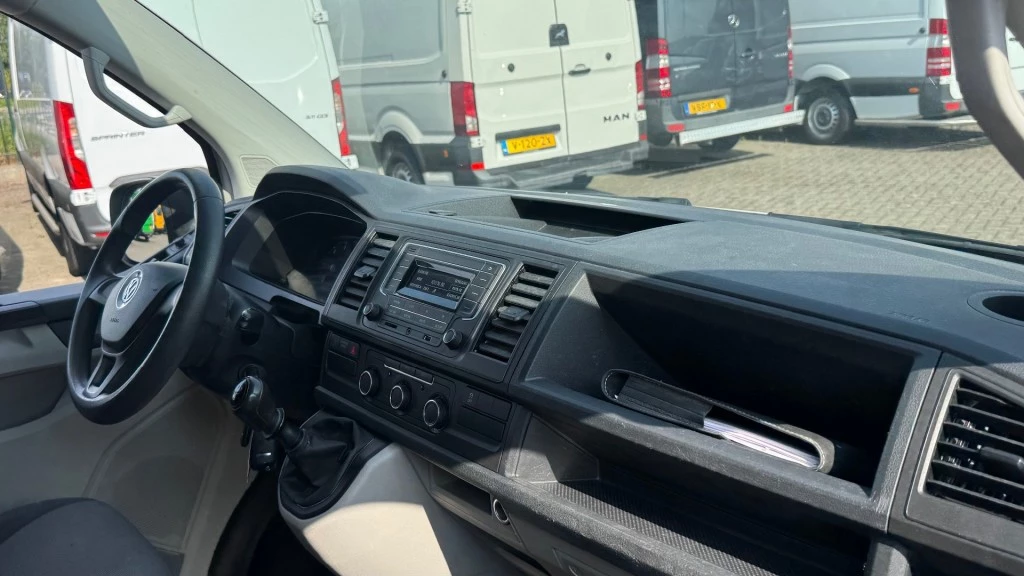 Hoofdafbeelding Volkswagen Transporter