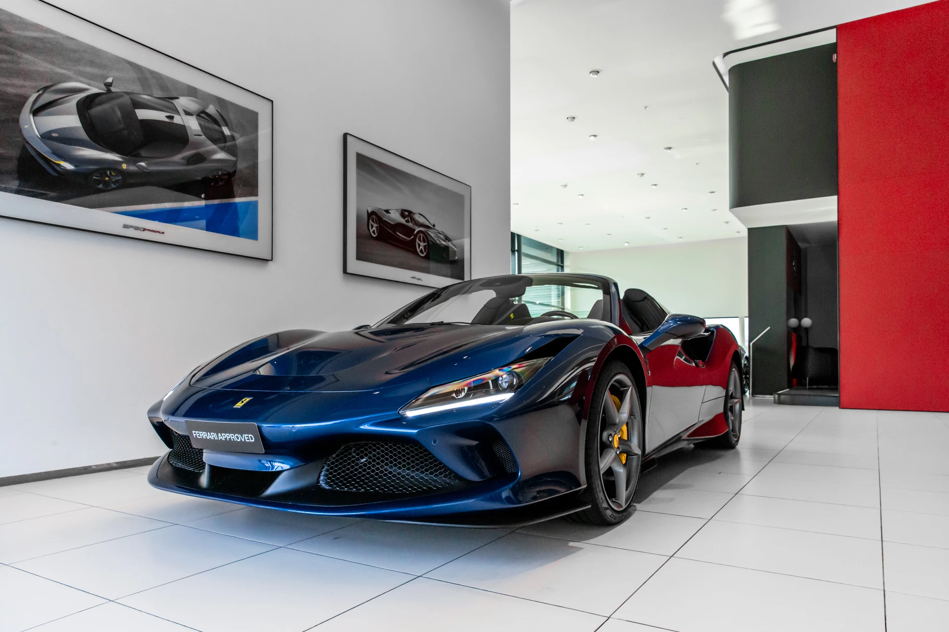 Hoofdafbeelding Ferrari F8 Spider