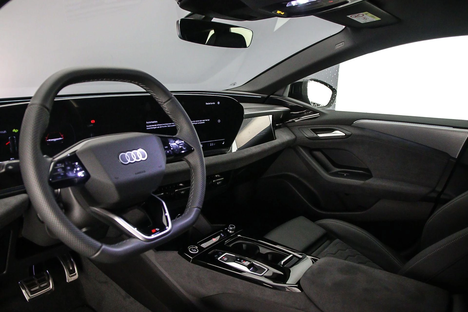 Hoofdafbeelding Audi A6 Avant e-tron