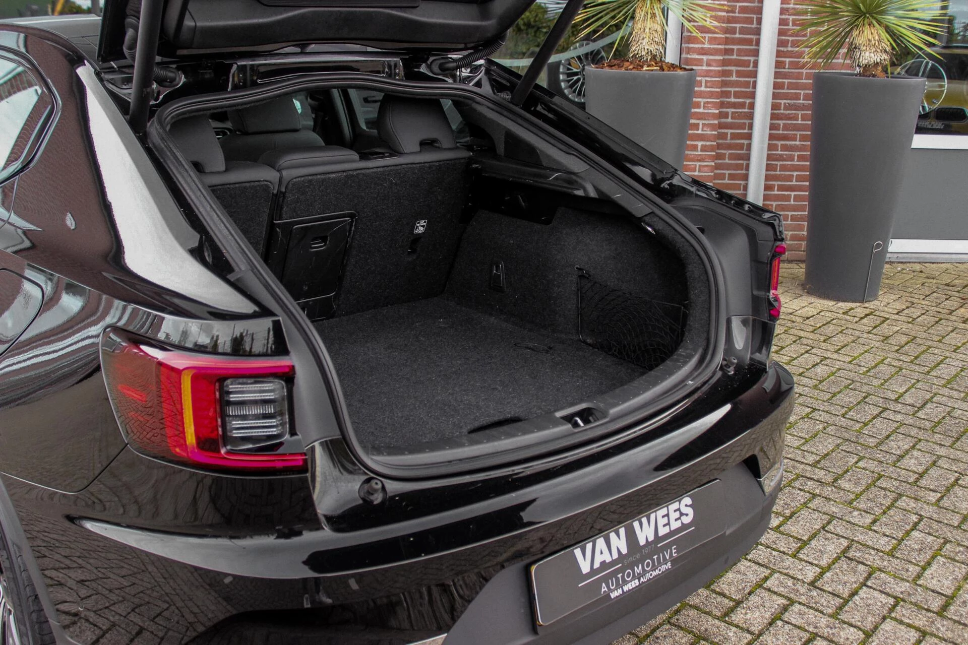 Hoofdafbeelding Polestar 2