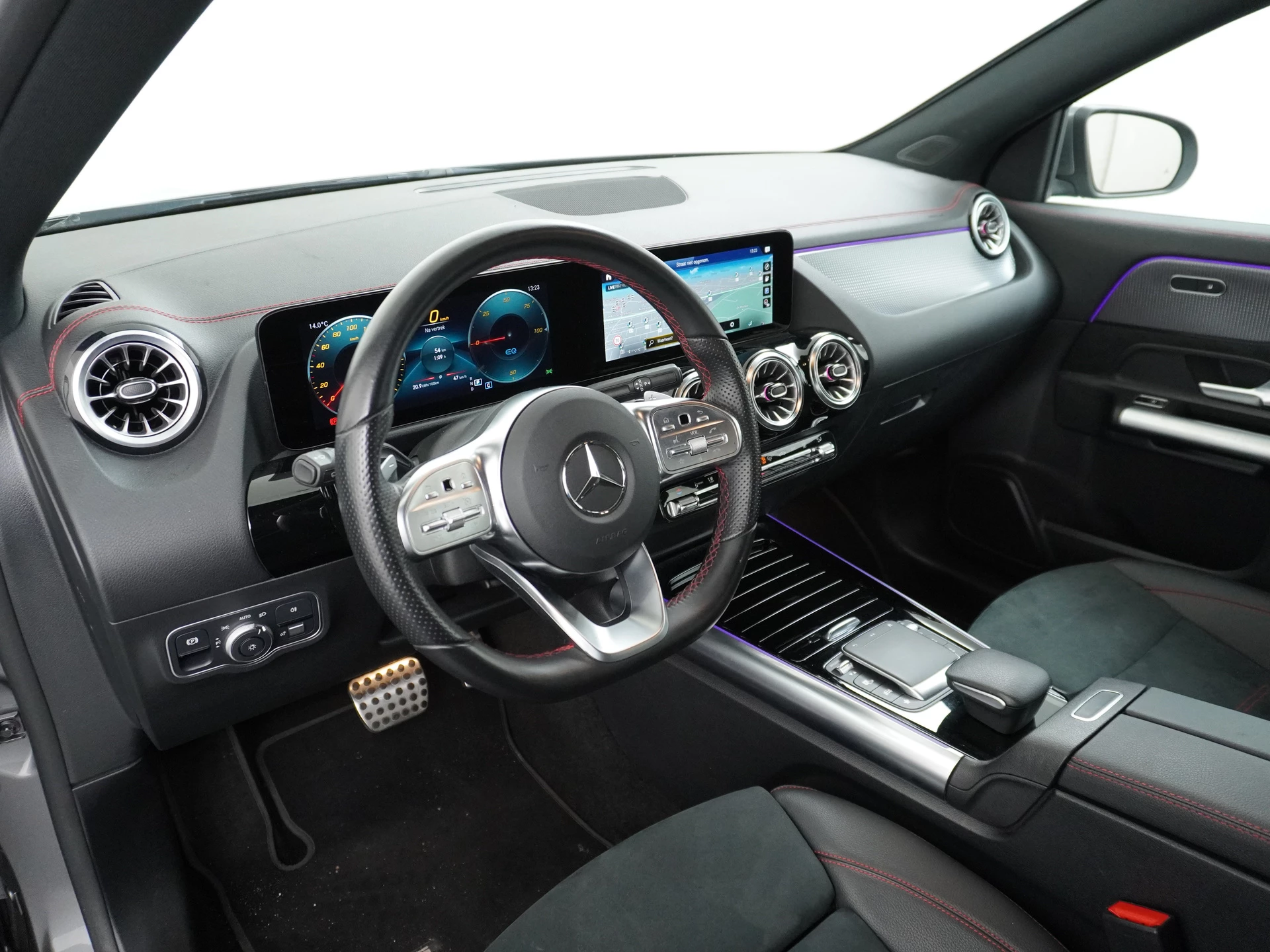 Hoofdafbeelding Mercedes-Benz EQA