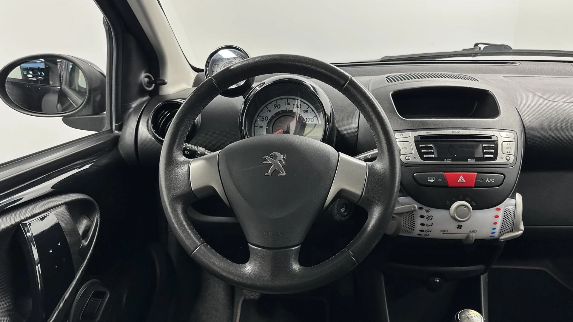 Hoofdafbeelding Peugeot 107
