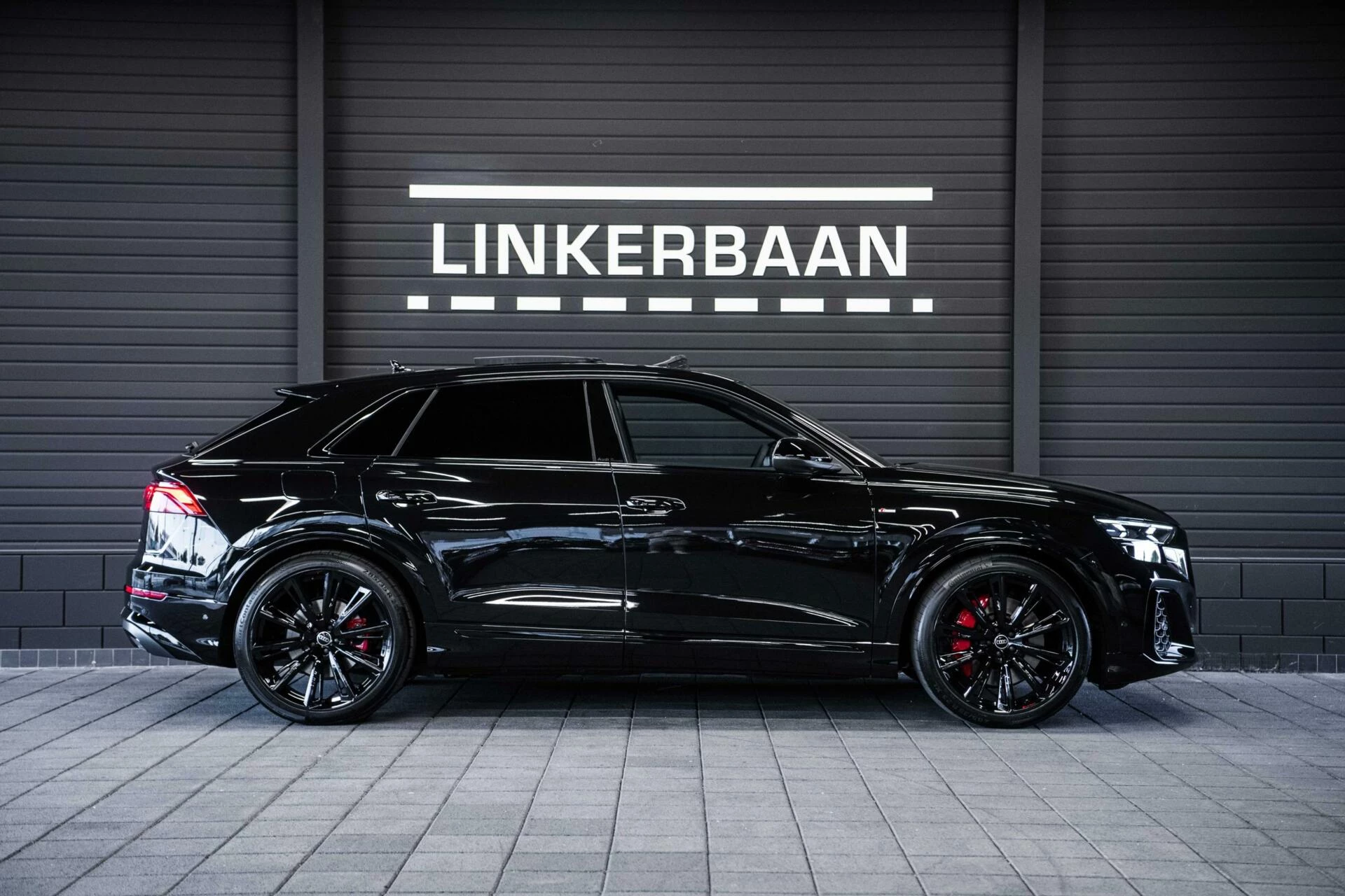 Hoofdafbeelding Audi Q8