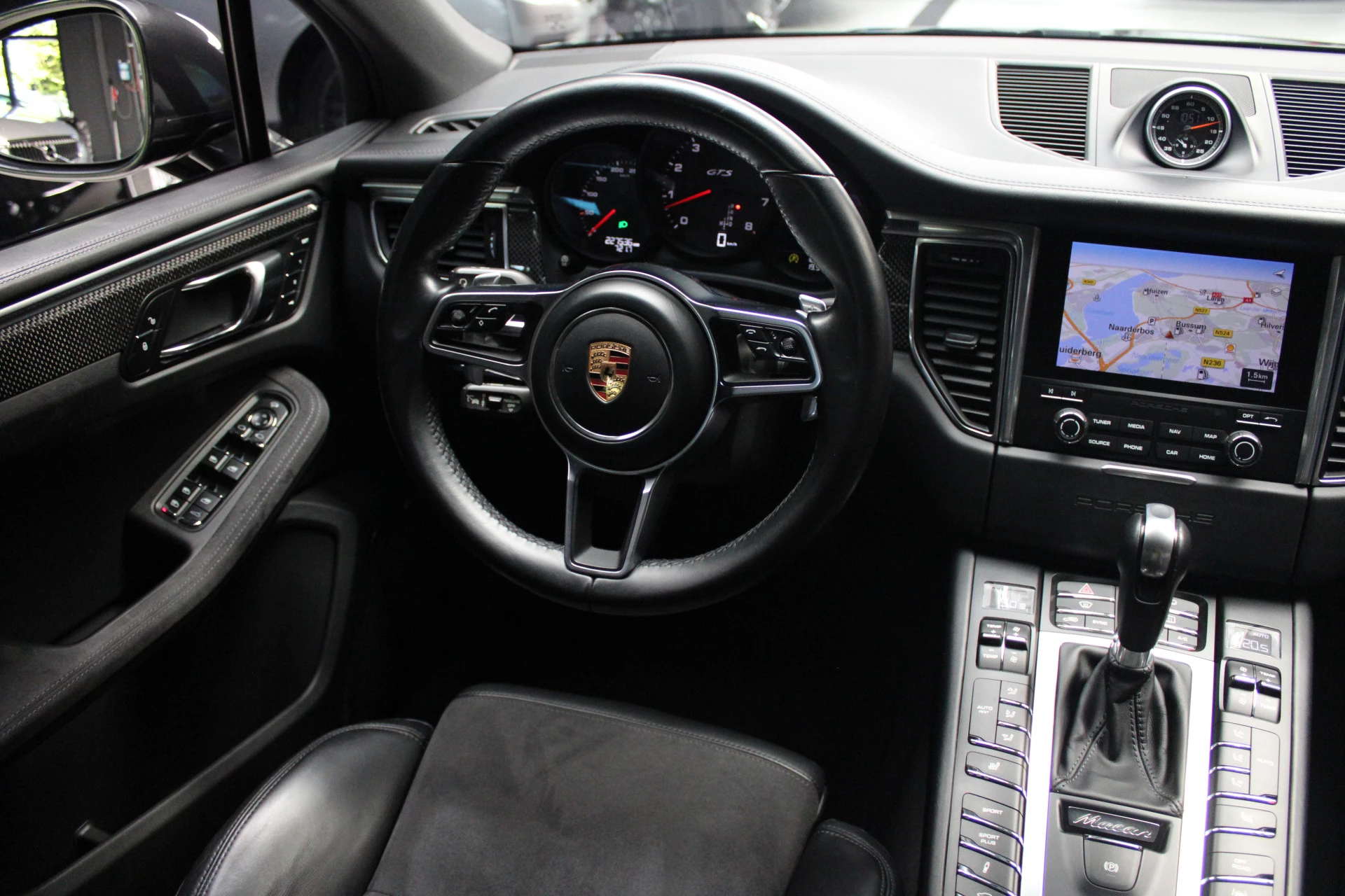 Hoofdafbeelding Porsche Macan