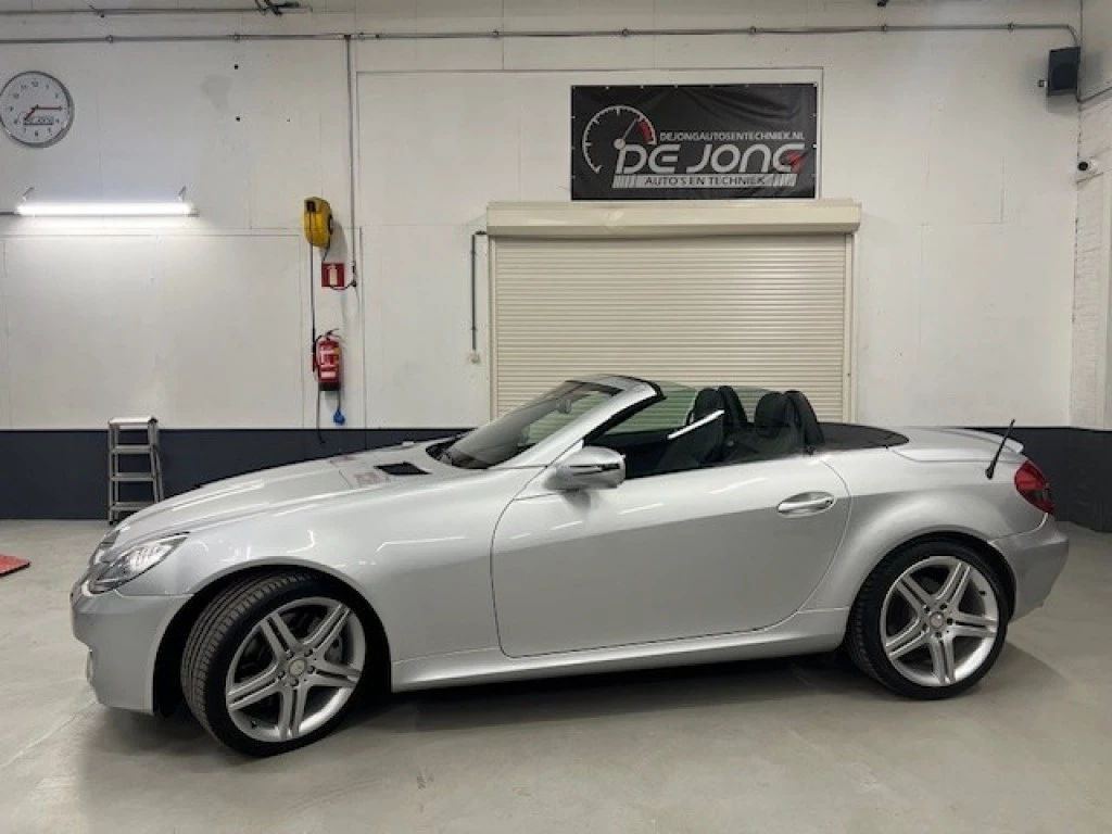 Hoofdafbeelding Mercedes-Benz SLK