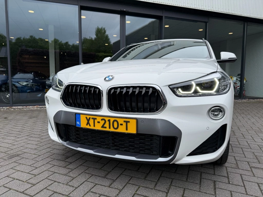 Hoofdafbeelding BMW X2