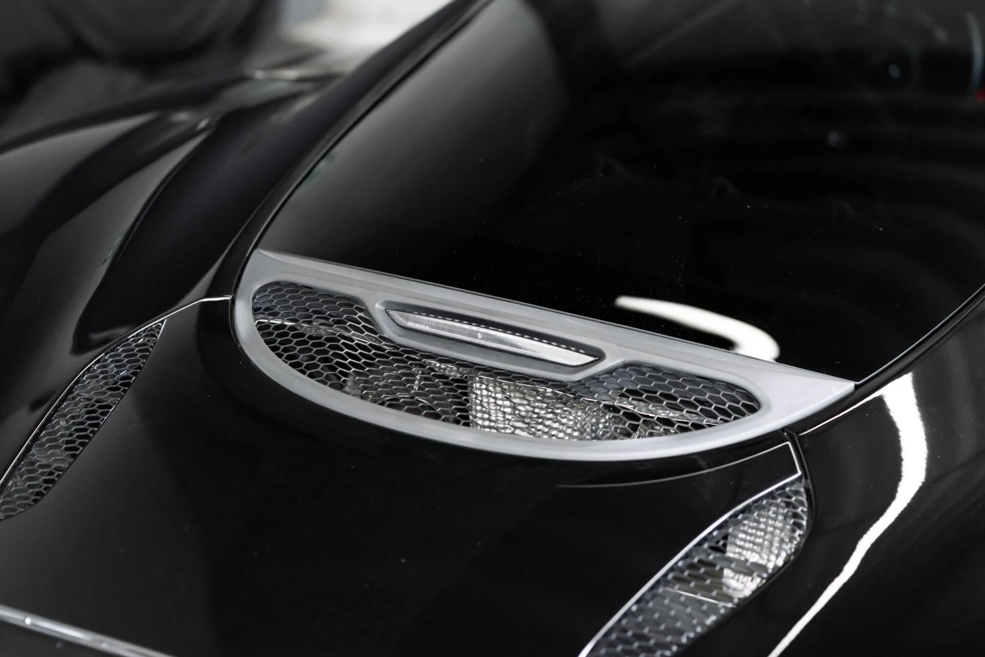 Hoofdafbeelding McLaren 570GT