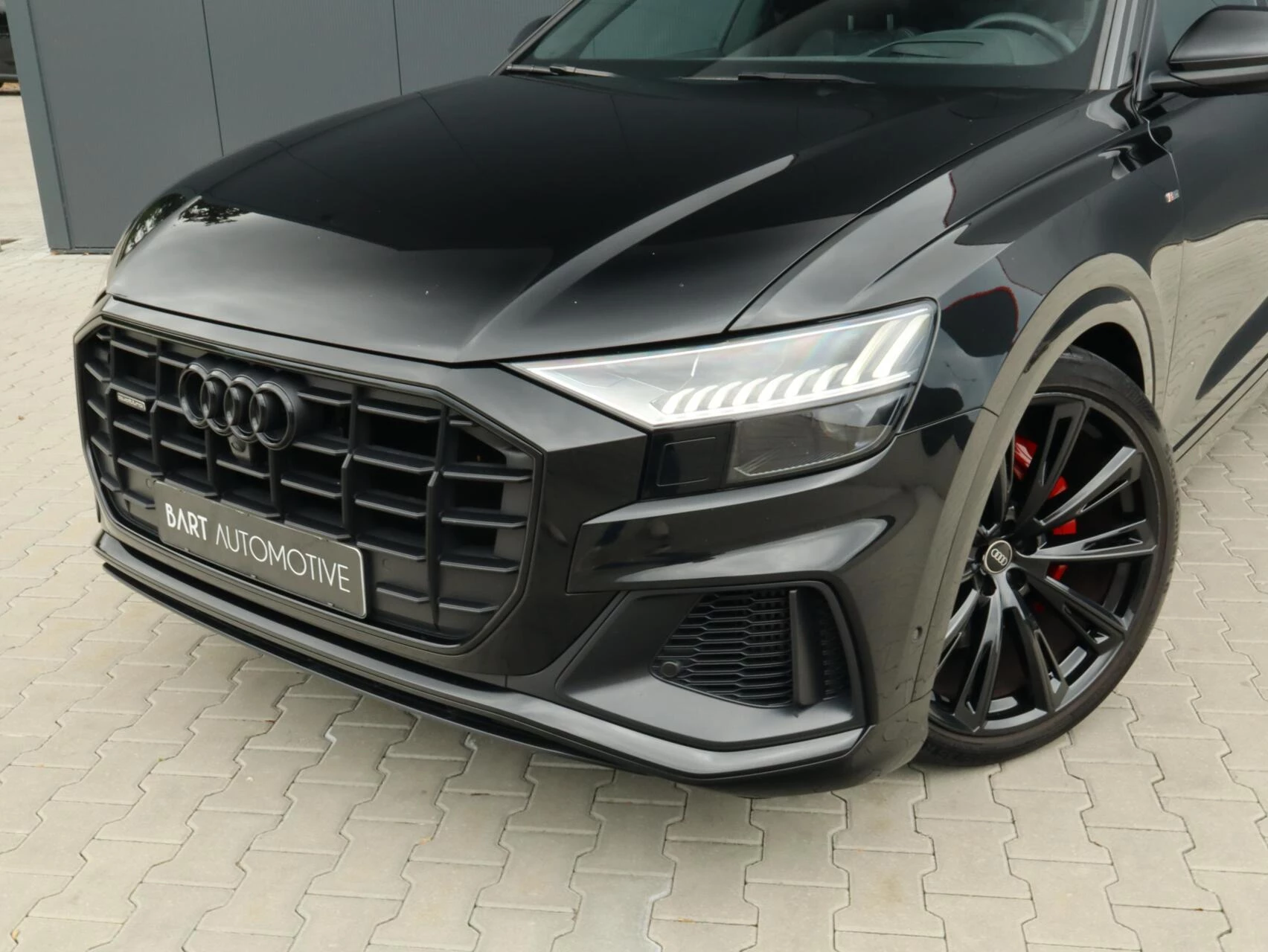 Hoofdafbeelding Audi Q8