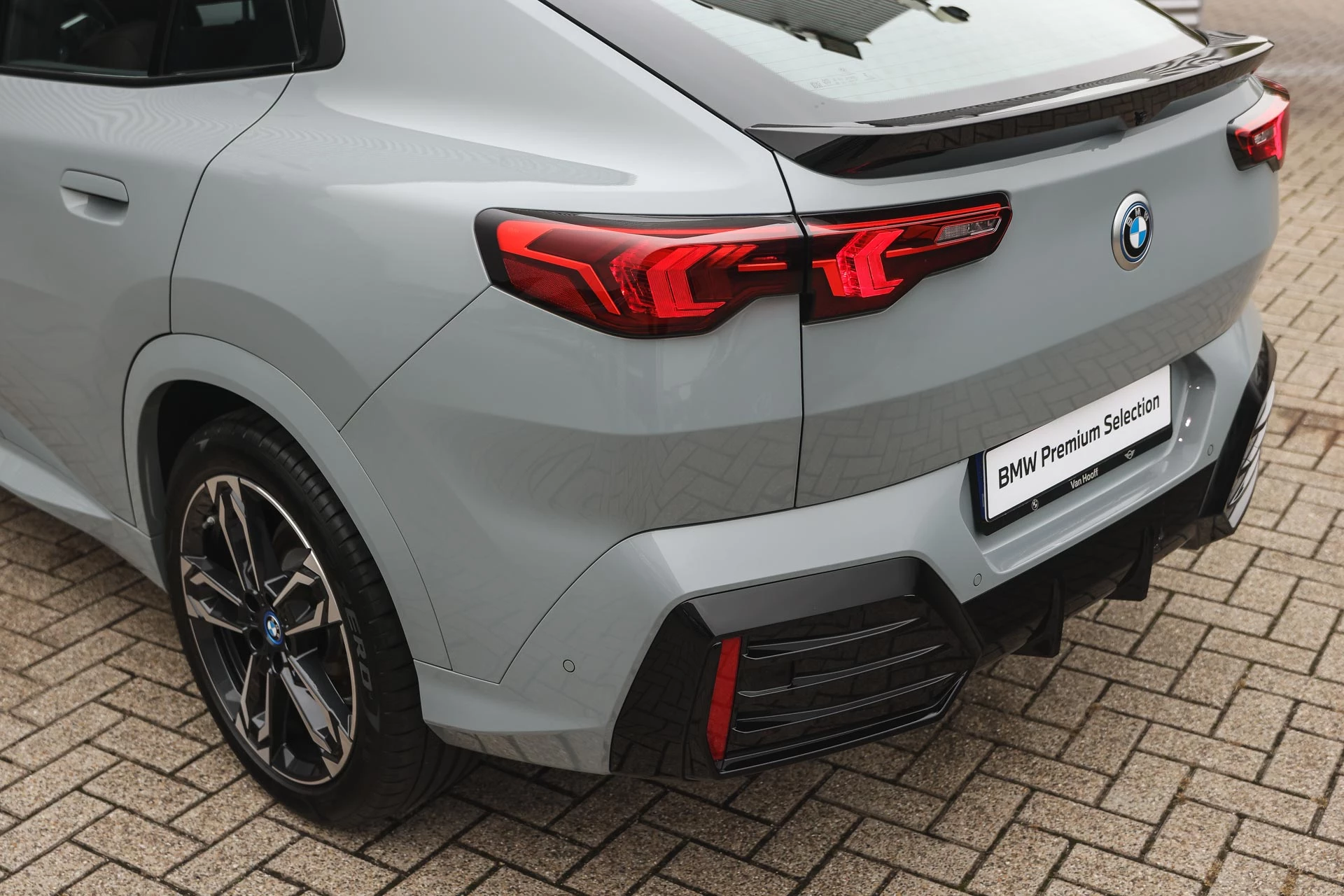 Hoofdafbeelding BMW iX2