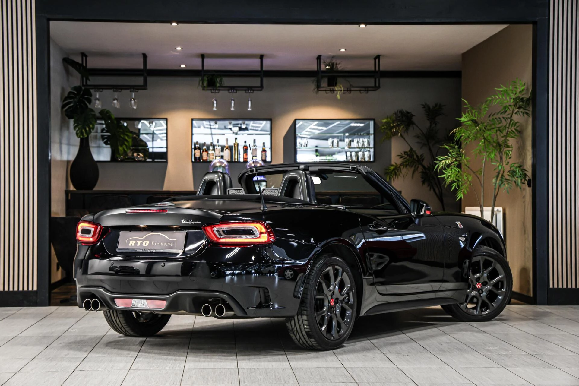 Hoofdafbeelding Fiat 124 Spider