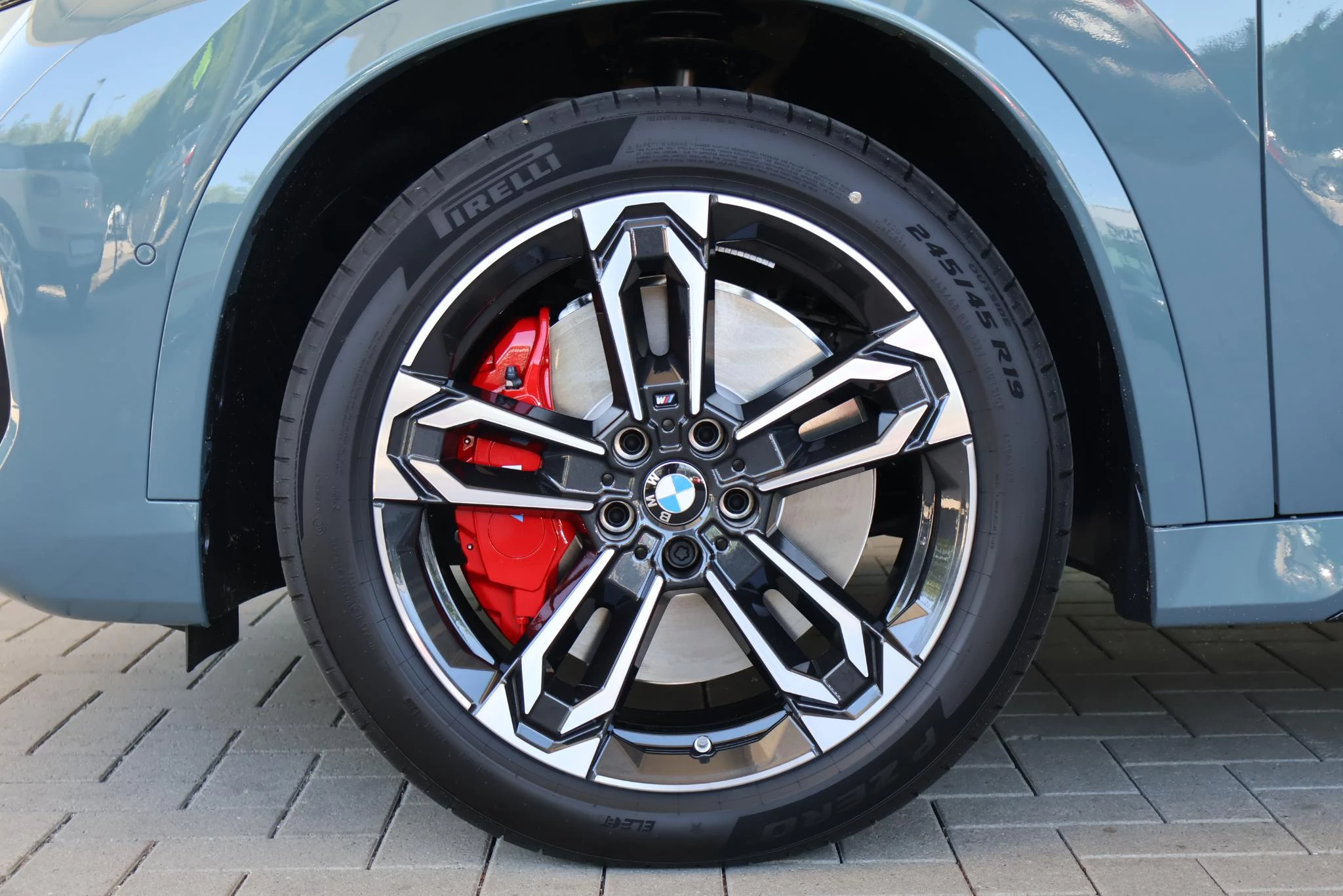 Hoofdafbeelding BMW iX1