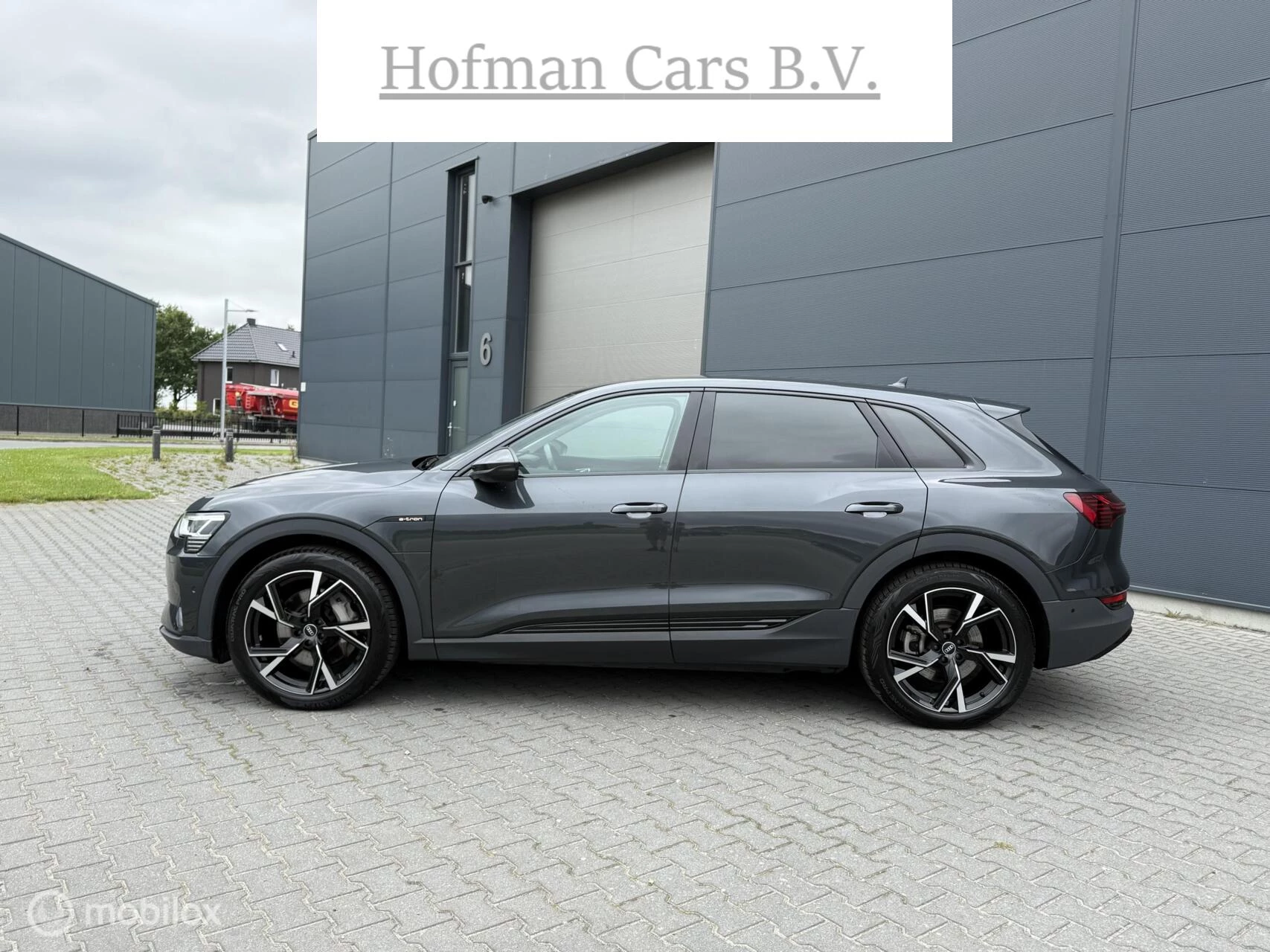 Hoofdafbeelding Audi e-tron