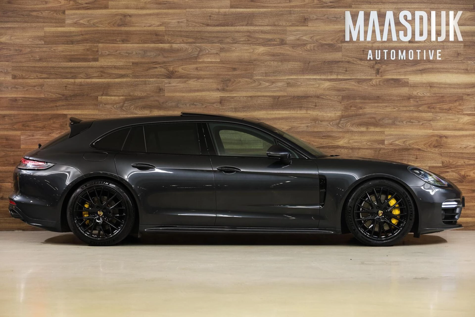 Hoofdafbeelding Porsche Panamera