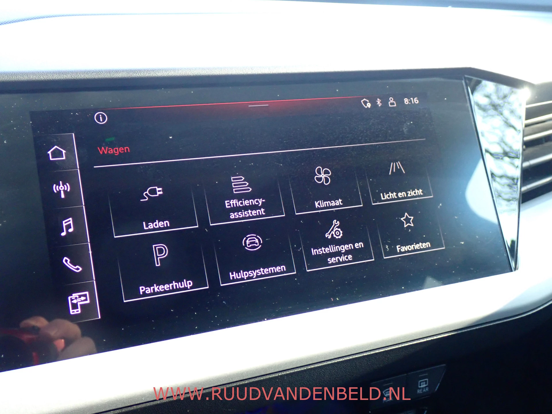 Hoofdafbeelding Audi Q4 e-tron