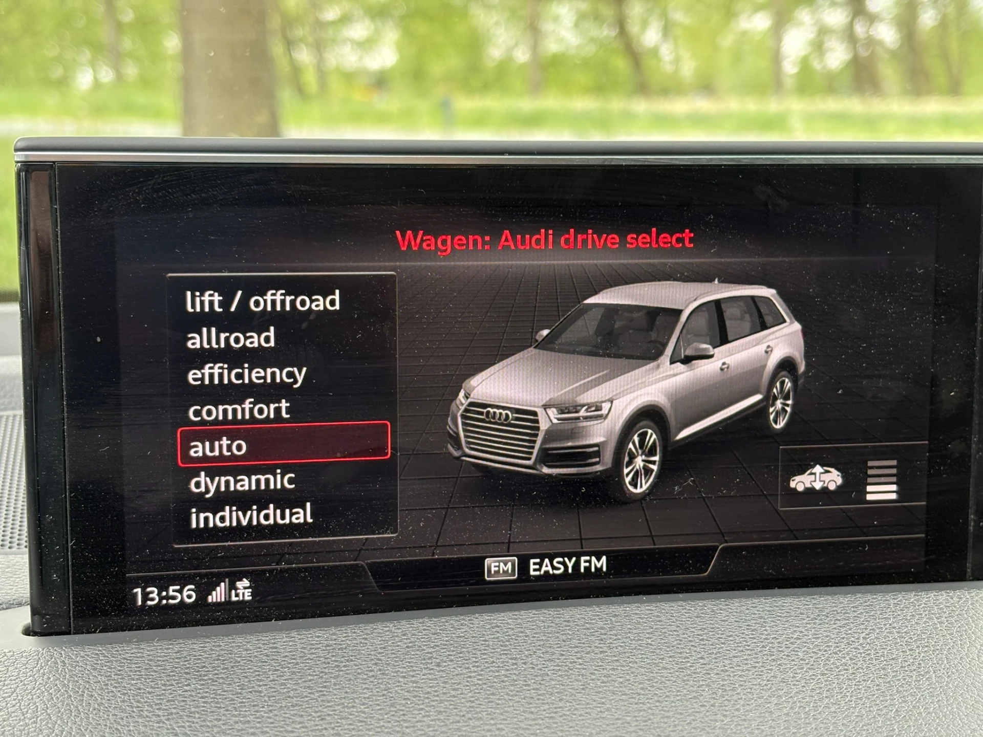 Hoofdafbeelding Audi Q7