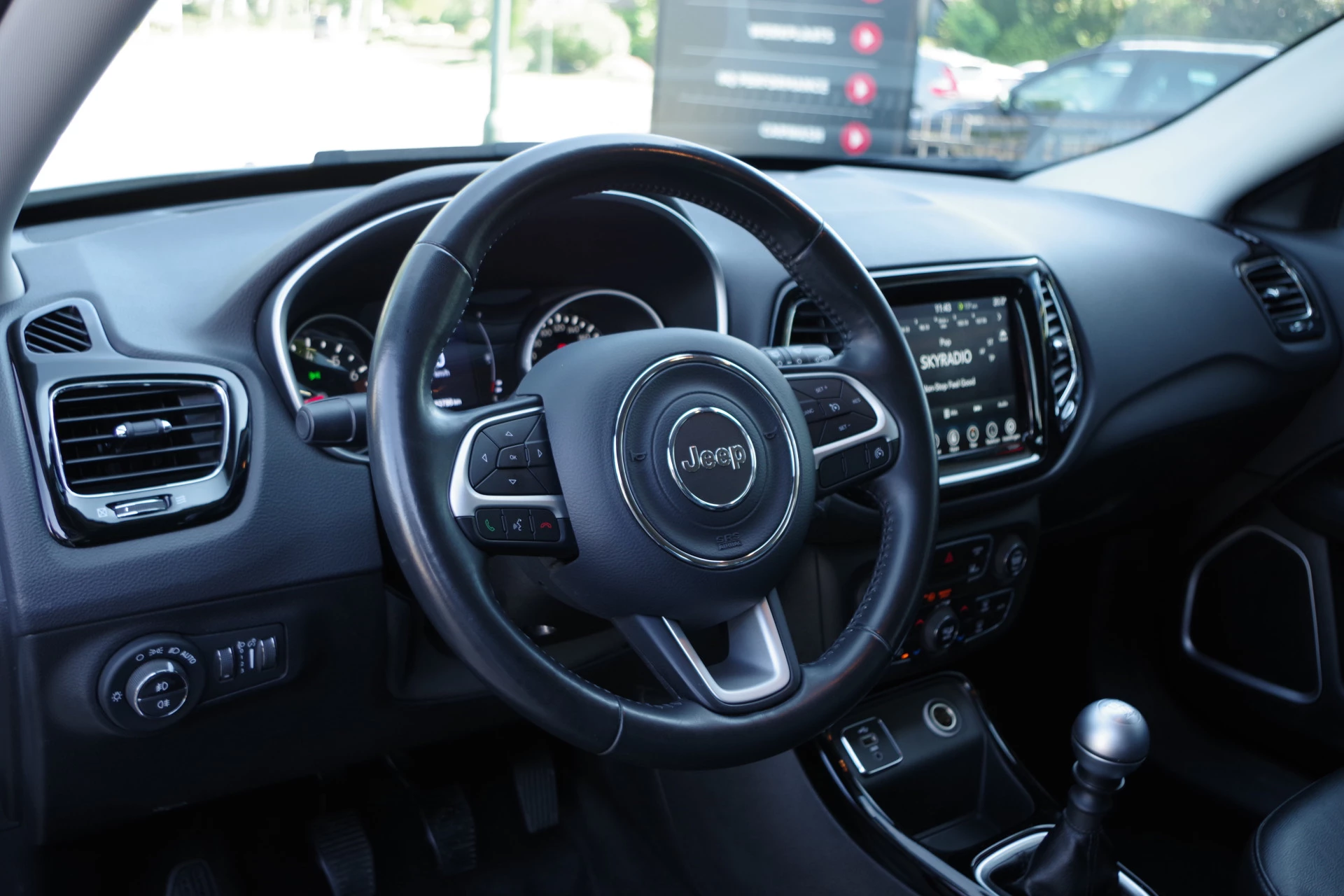 Hoofdafbeelding Jeep Compass