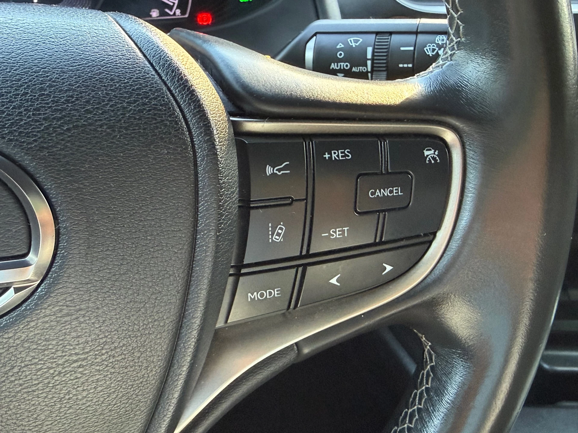 Hoofdafbeelding Lexus UX