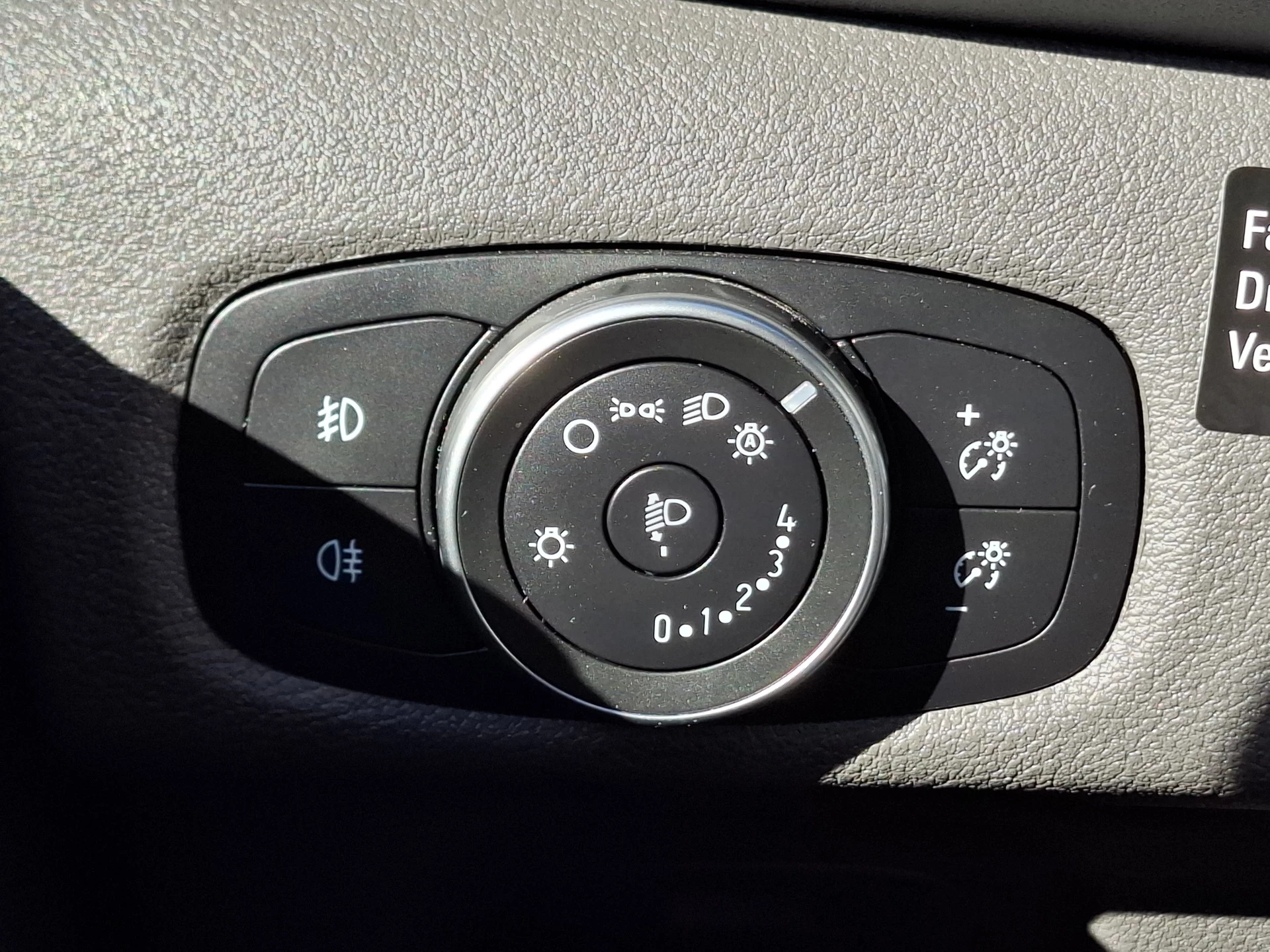 Hoofdafbeelding Ford Nugget