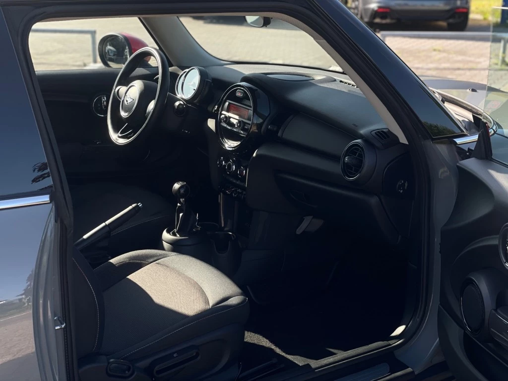 Hoofdafbeelding MINI One
