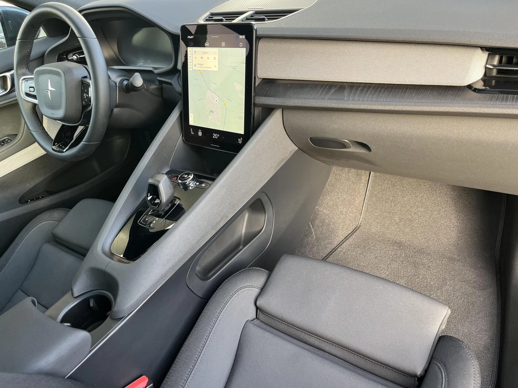 Hoofdafbeelding Polestar 2