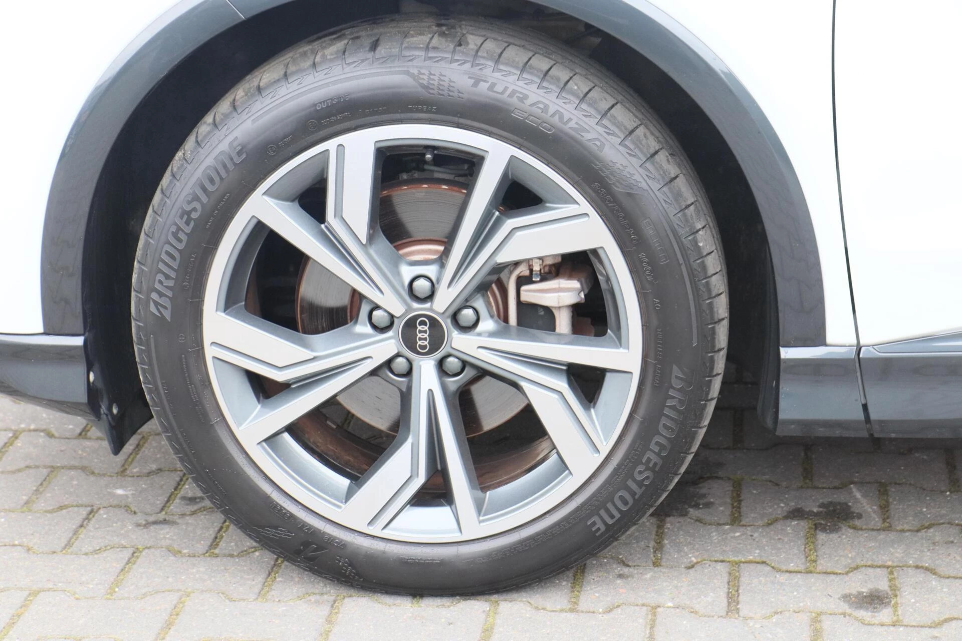 Hoofdafbeelding Audi Q4 Sportback e-tron