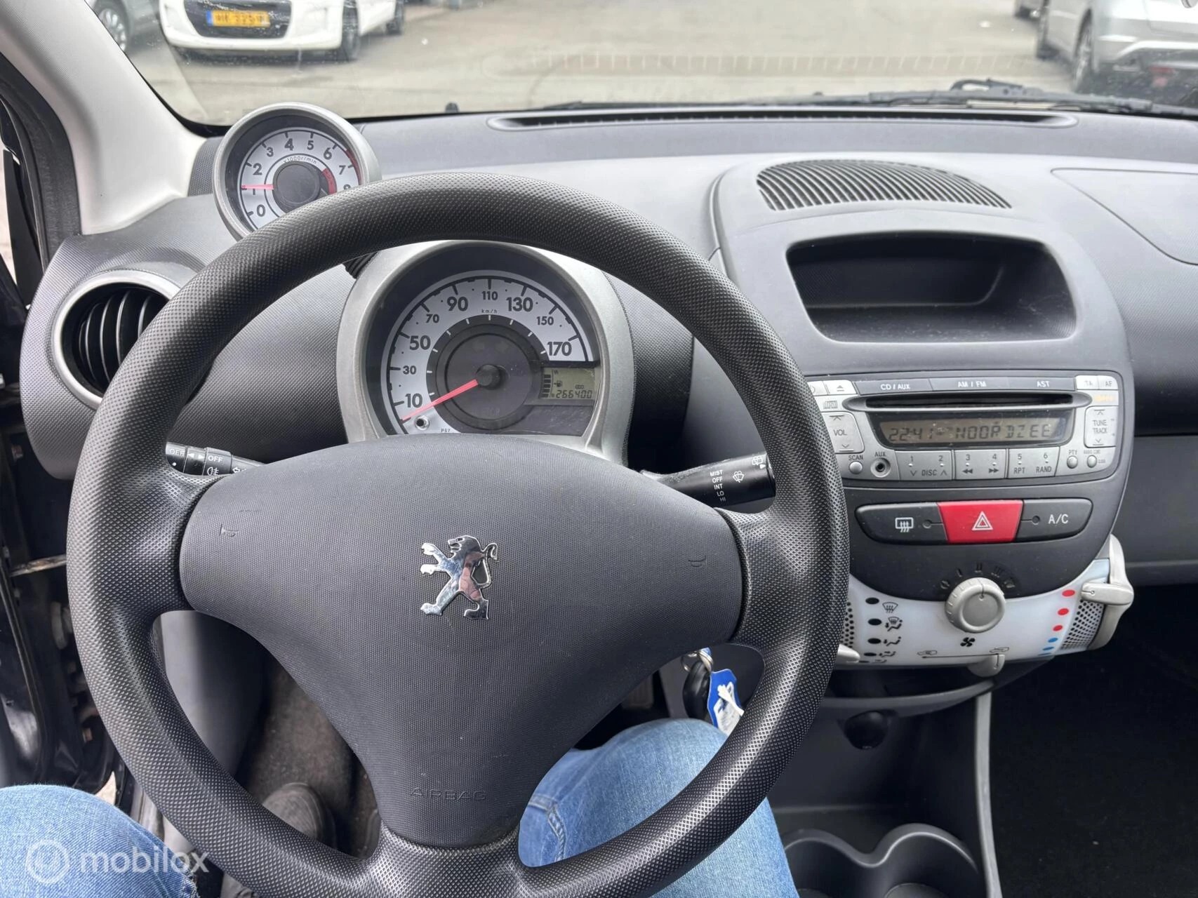 Hoofdafbeelding Peugeot 107