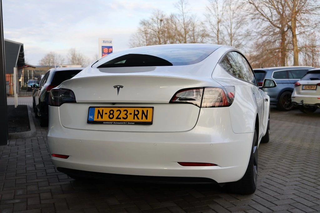 Hoofdafbeelding Tesla Model 3