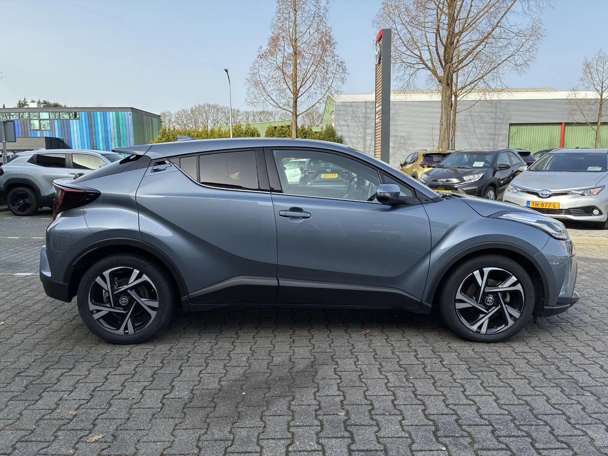 Hoofdafbeelding Toyota C-HR