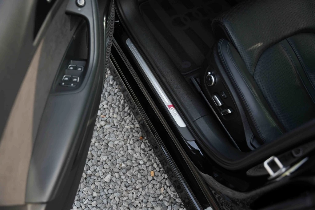 Hoofdafbeelding Audi S6