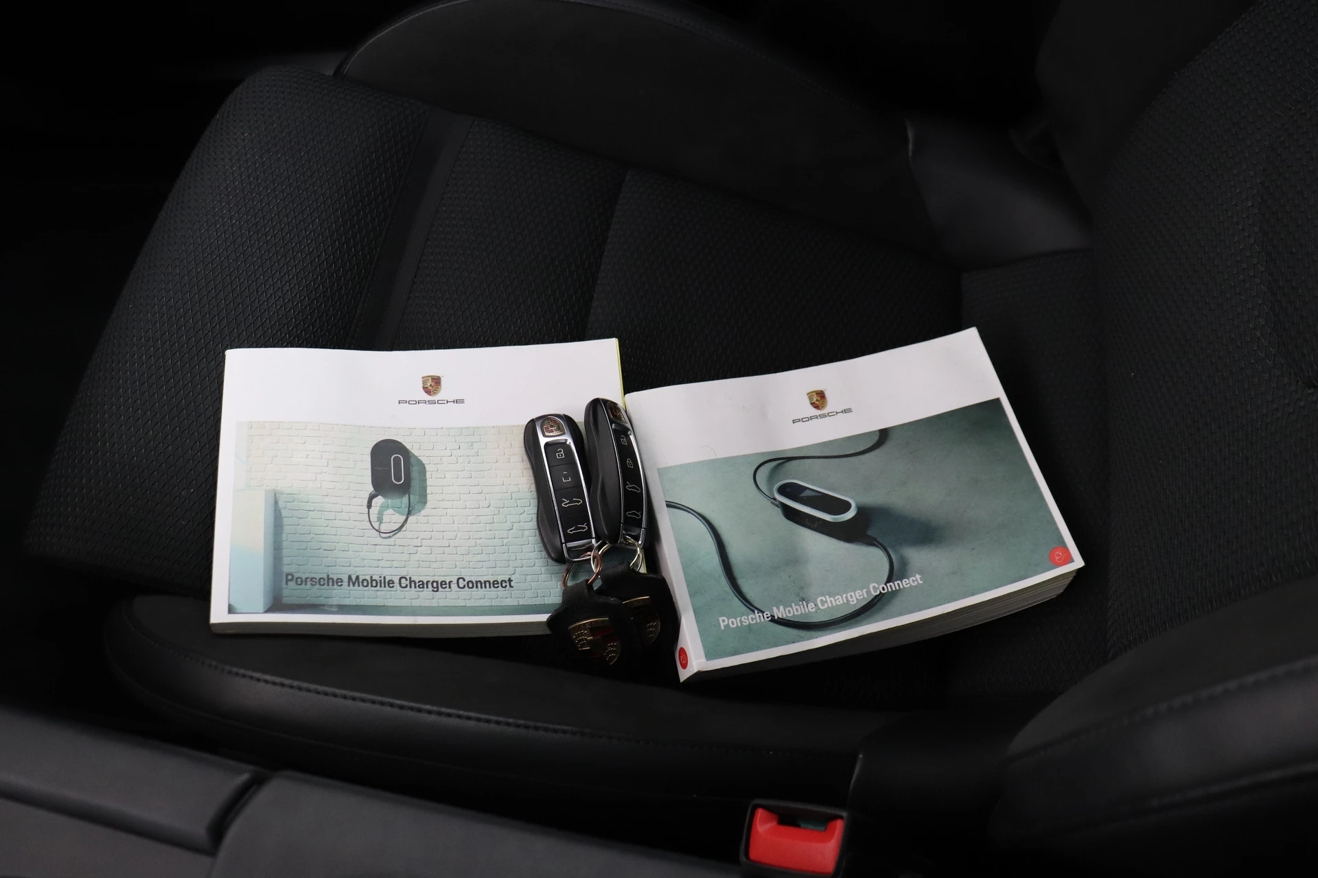 Hoofdafbeelding Porsche Taycan