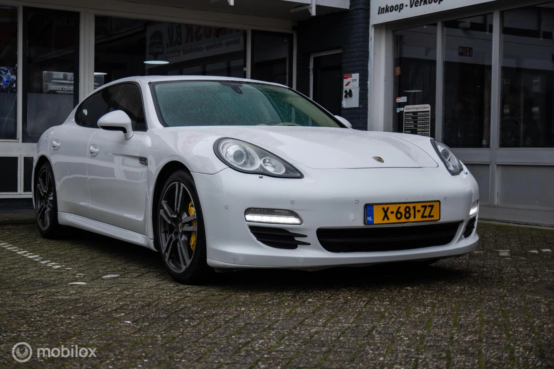 Hoofdafbeelding Porsche Panamera