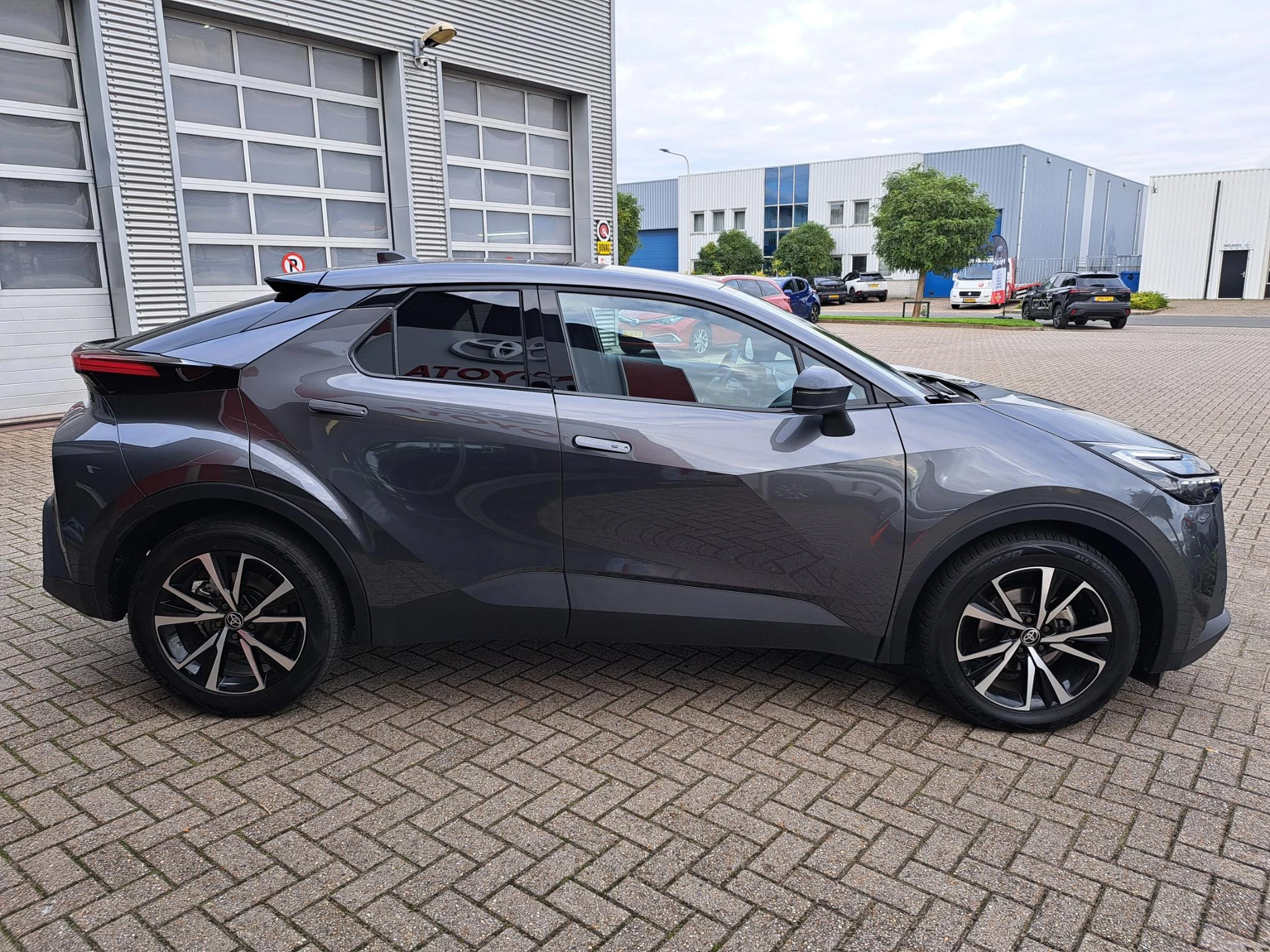 Hoofdafbeelding Toyota C-HR
