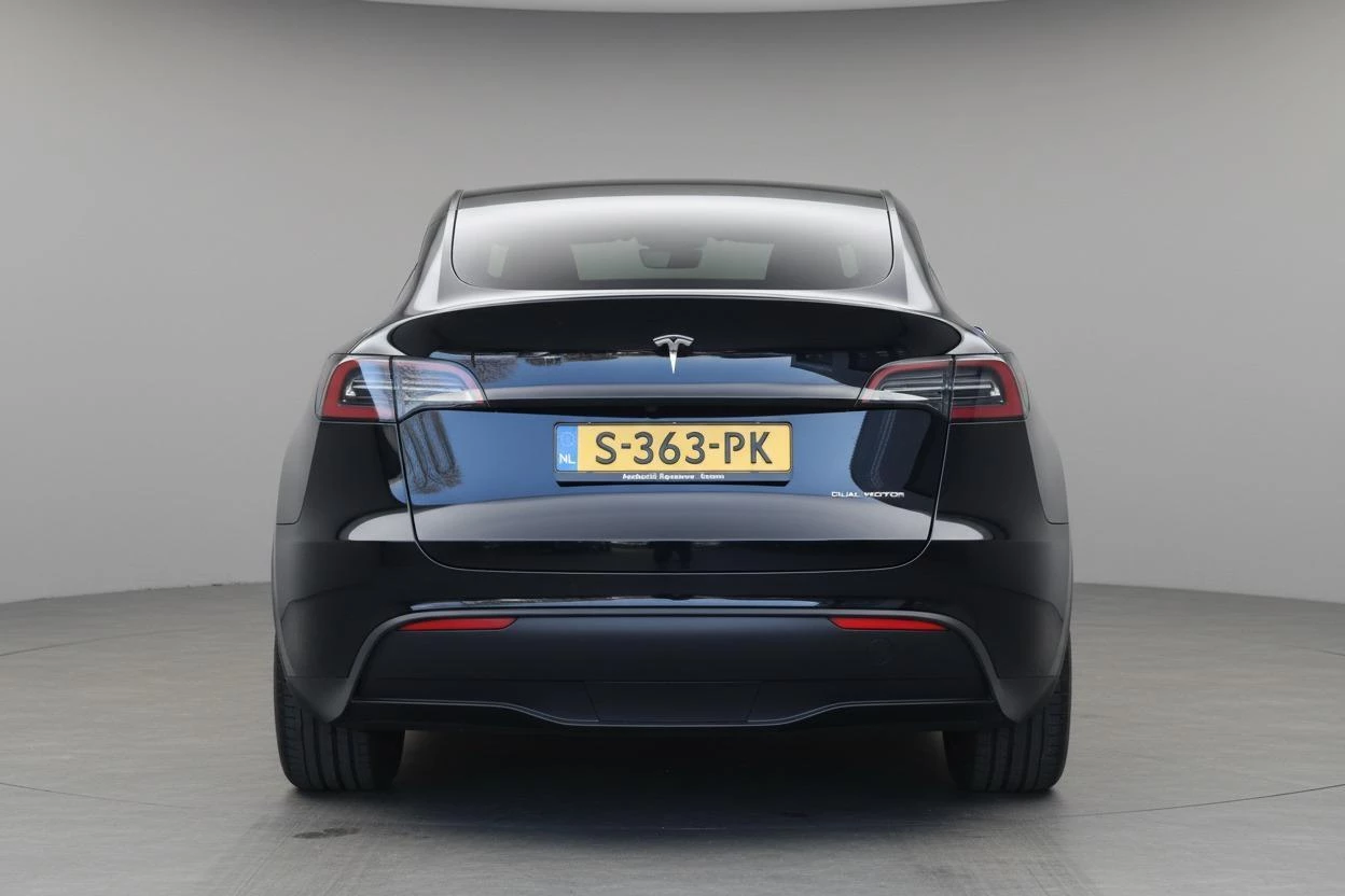Hoofdafbeelding Tesla Model Y