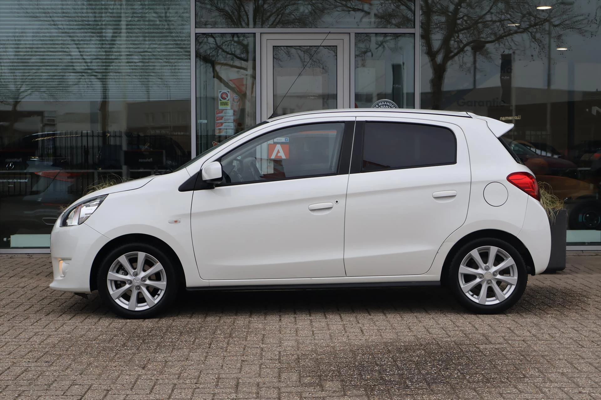 Hoofdafbeelding Mitsubishi Space Star