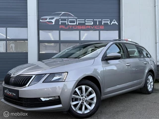 Skoda Octavia Combi 1.0 TSI Camera CarPlay Trekhaak Clima