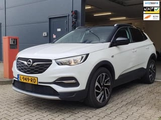 Opel Grandland X 1.2 Turbo Innovation / NIEUWE GROTE BEURT / DISTR.VV: 70.667 / CARPLAY / LANE-ASS / KEYLESS / SENSOR V+A / DAB+ !