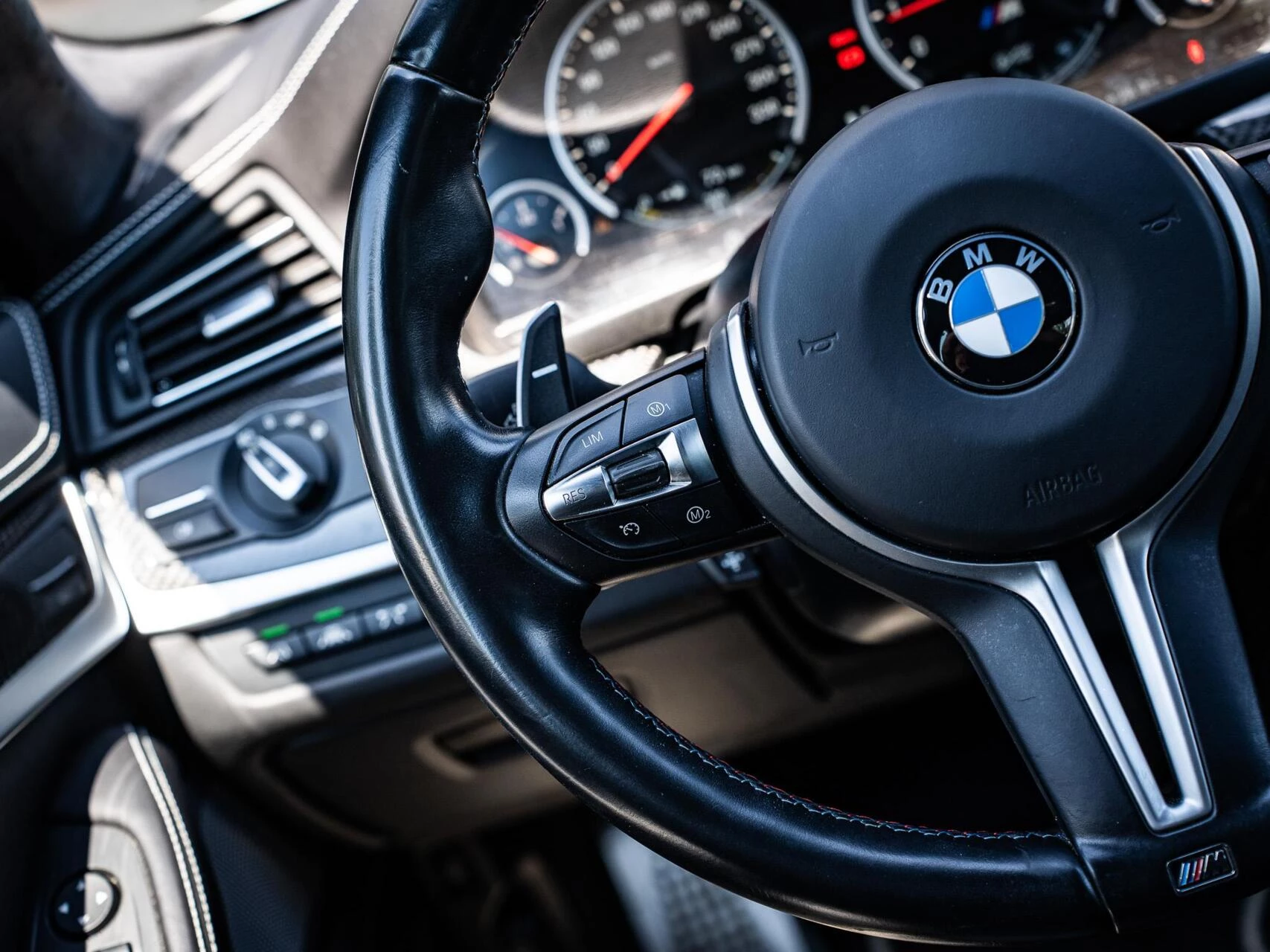 Hoofdafbeelding BMW M5