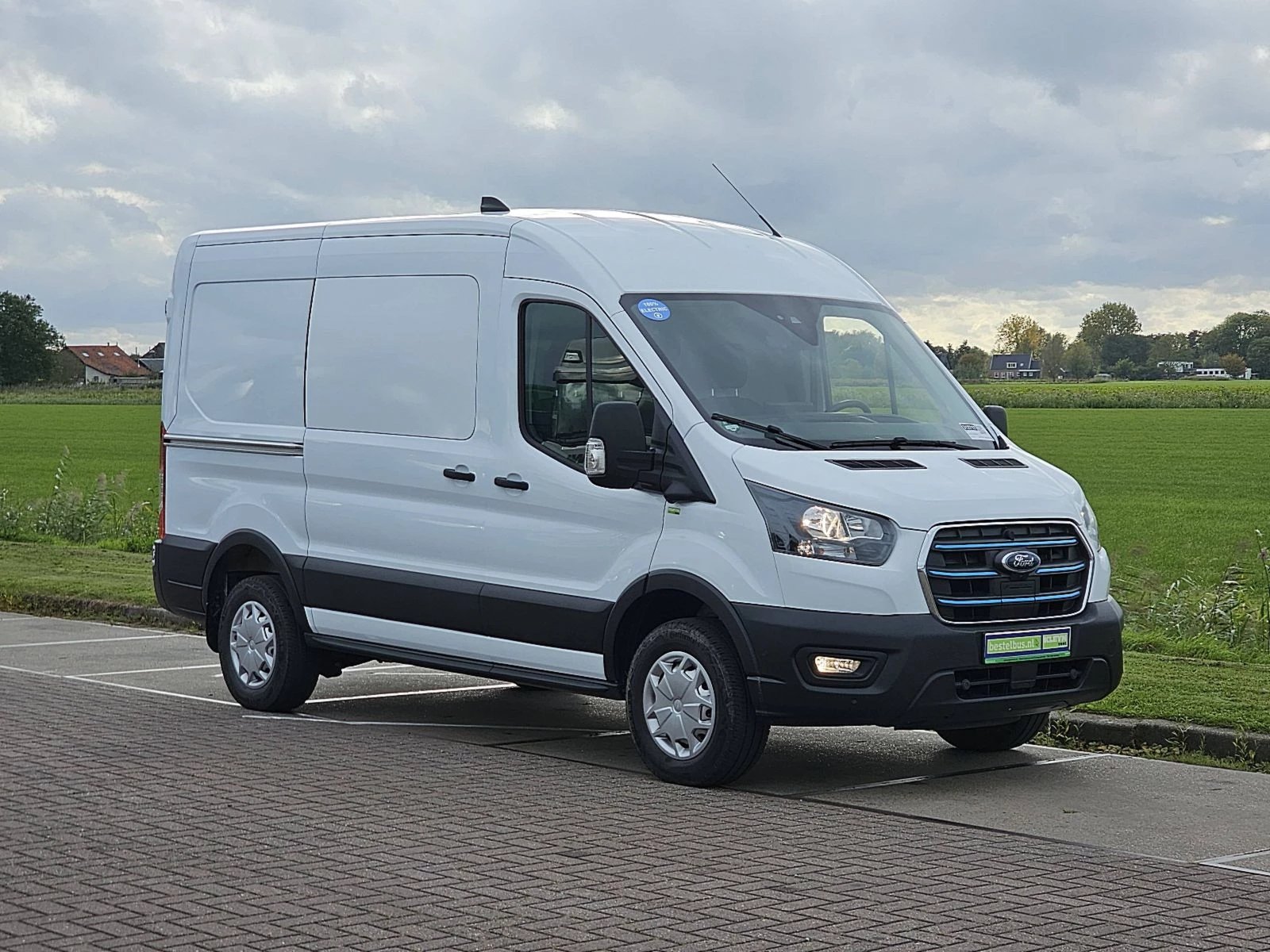 Hoofdafbeelding Ford E-Transit