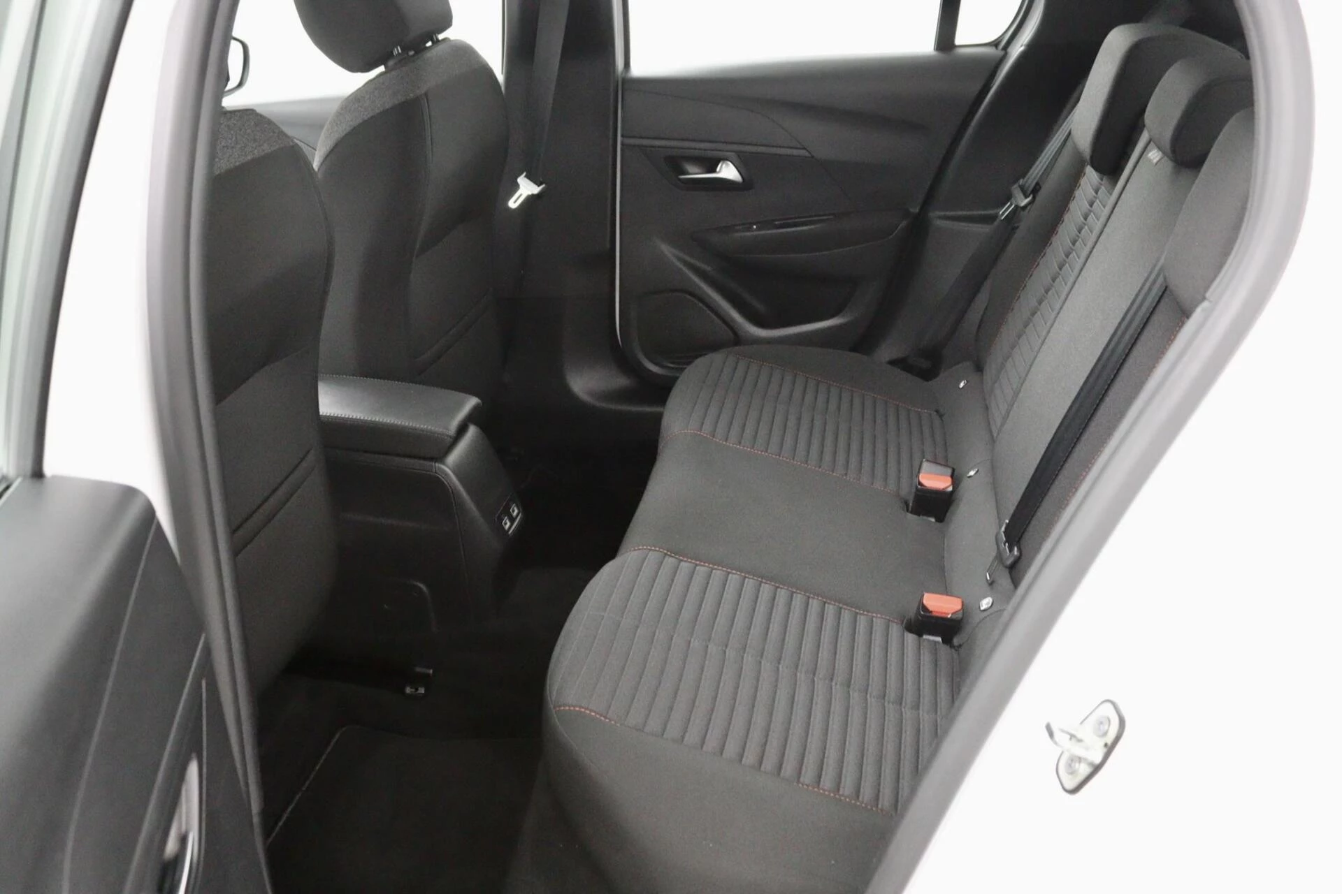 Hoofdafbeelding Peugeot e-208